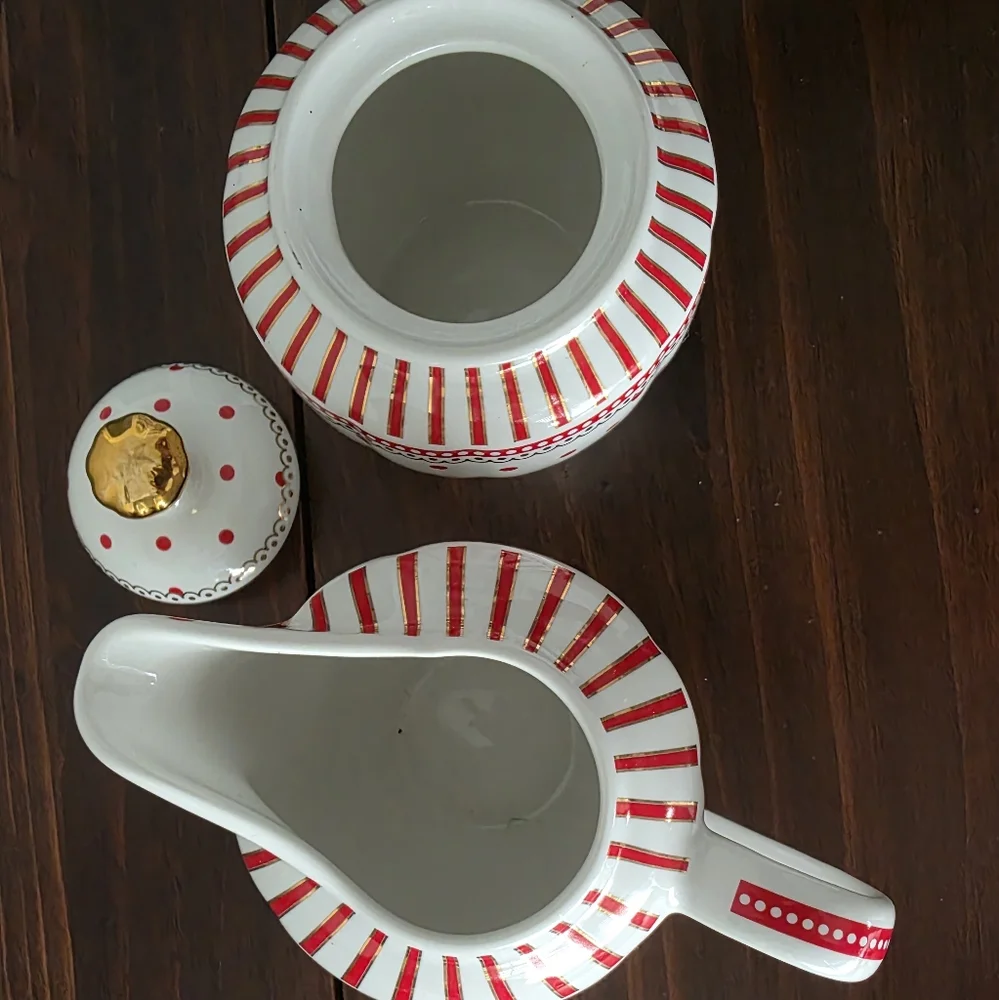Grace Teaware Josephine Porcelain Sugar & Creamer Set - Red - Picture 5 of 6